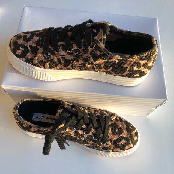 Steve Madden Shoes - NEW⭐️⭐️⭐️STEVE MADDEN PLATFORM LEOPARD SNEAKERS